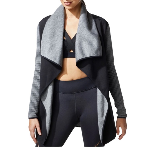 MICHI Jackets & Blazers - New Michi Dusk Wrap jacket